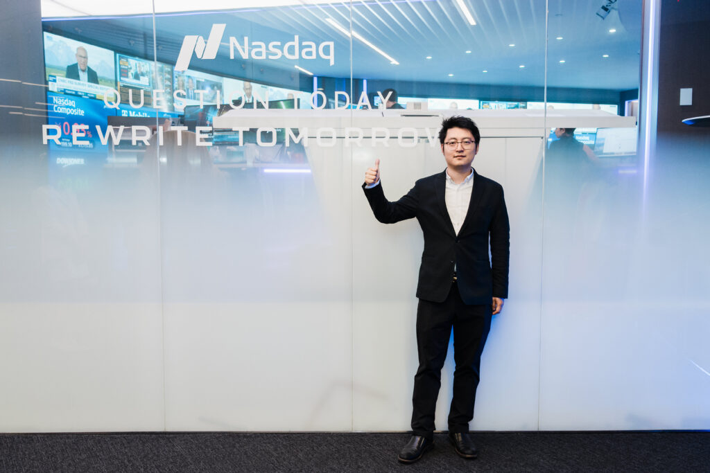 Linkhome AI leadership team group photo Nasdaq listing ceremony corporate event photography