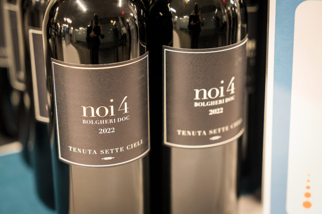 alex kaplan onepoint italian wine bottles