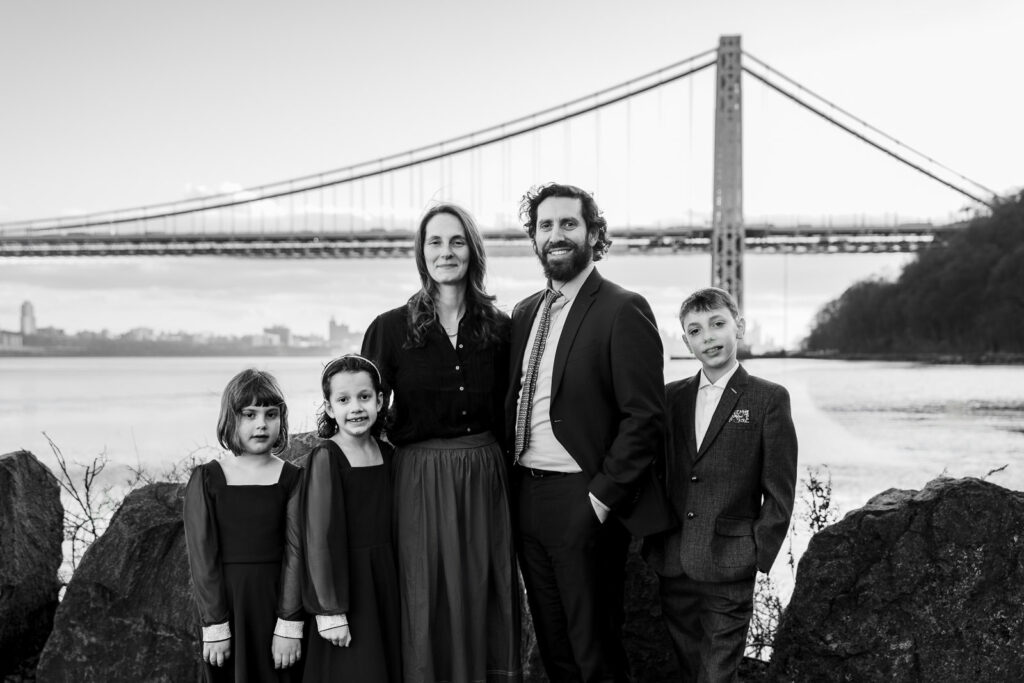 alex kaplan family portrait ross dock fort lee nj george washington bridge