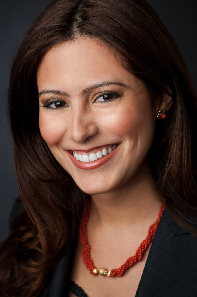 Professional LinkedIn headshot of a woman in NJ and NYC by Alex Kaplan