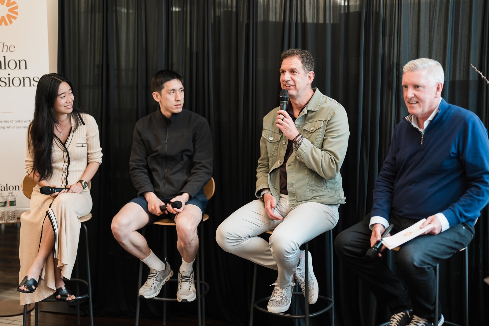 Corporate leadership panel photography during Valon's executive event